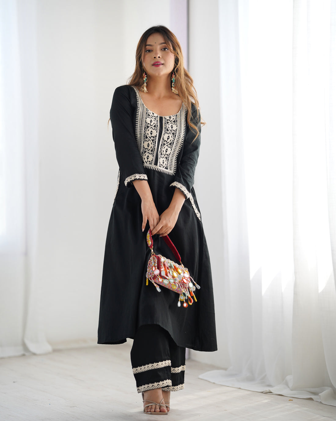 Black Elegance Charm Kurta Set